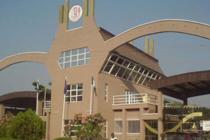 UNIBEN-main-gate