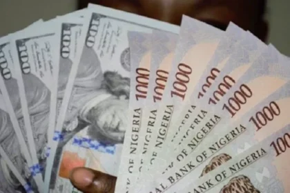 Naira breaks key resistance against dollar, within N1000/$ mark