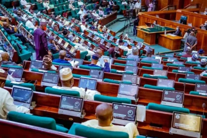 Reps attack NLC, TUC for circulating fake lawmakers' pay