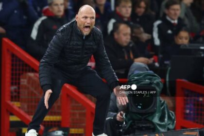 TEN HAG