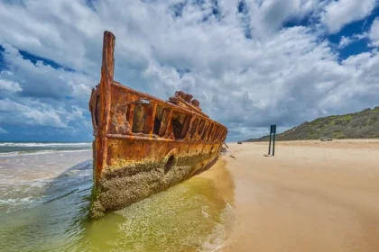 The ruins of the SS Maheno is one the most popular tourist attractions on K