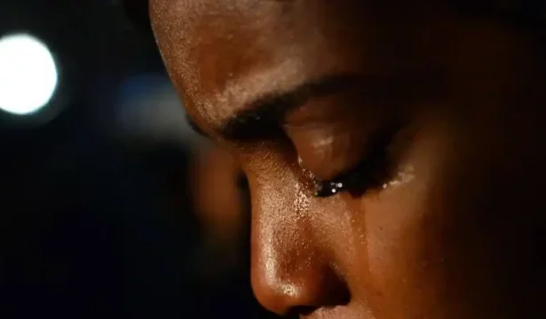 Widow seeks advice on changing children