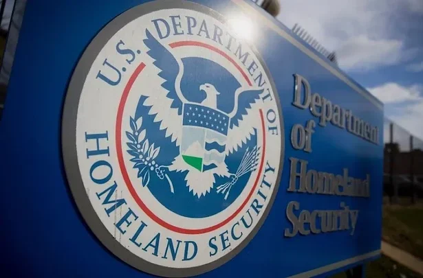 US mistakenly asks Ukrainian refugees to leave