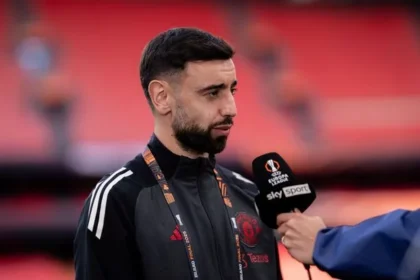 Bruno Fernandes left in tears by phone call in honest admission before Europa League final