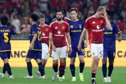 Man Utd booed off after defeat in Malaysia