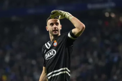 Manchester United planning to hold talks with 24-year-old Barcelona target in coming days