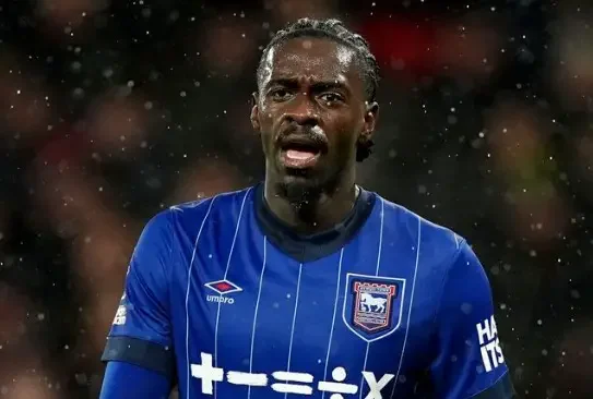 Manchester United sued by former player Axel Tuanzebe