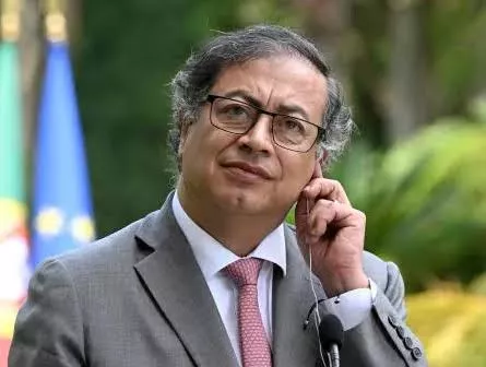 Colombian president says US has revoked his visa and appears to mock Trump as