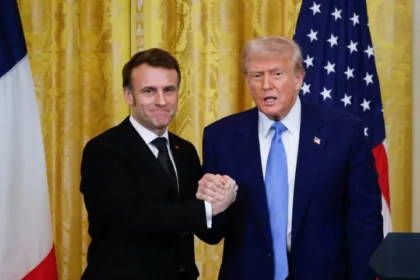 Macron calls for suspension of investment in US until tariffs clarified