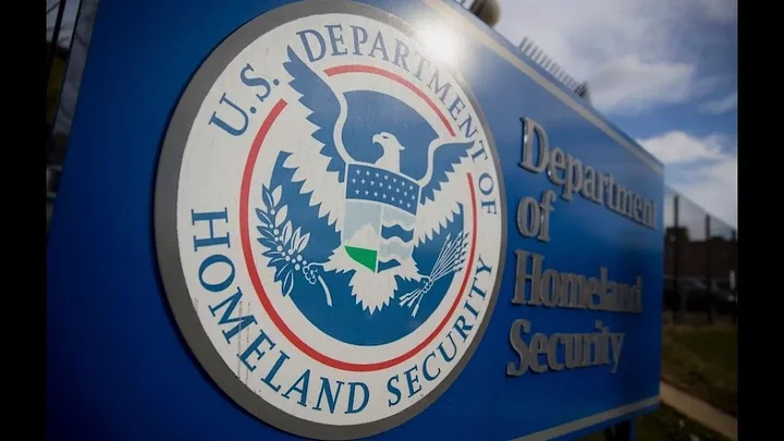 US mistakenly asks Ukrainian refugees to leave